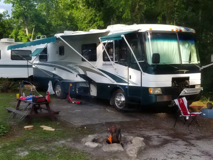 Holiday Rambler Ambassador 2002