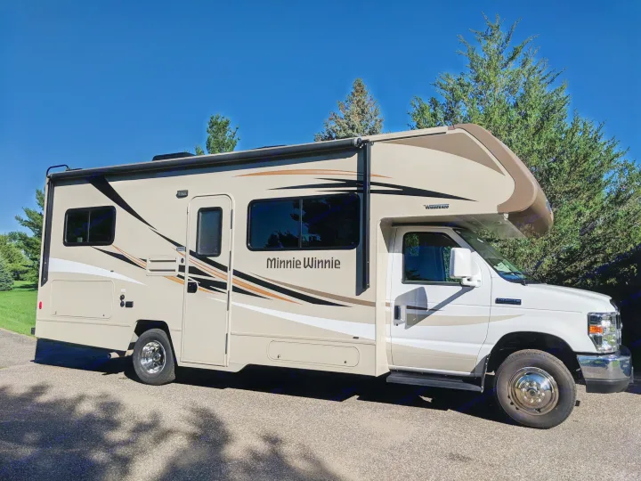 Winnebago Minnie Winnie 2017