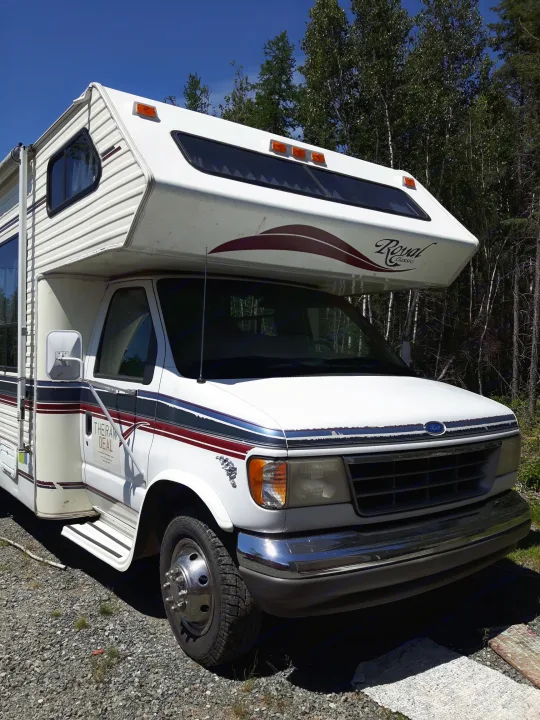 1994 Glendale Class Royal 27 foot RV. Glendale Royal Classic 1994