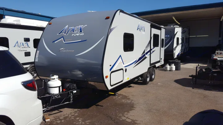 Coachmen Apex 2018