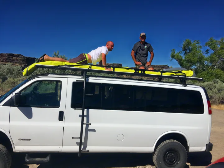 Chevrolet 15 passenger Express 4x4 Van 2005
