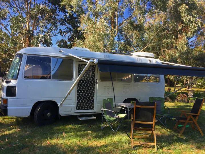 just relaxing . Toyota Camper/Coaster 1982