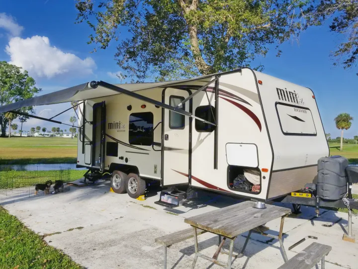 Forest River Rockwood Mini Lite 2016