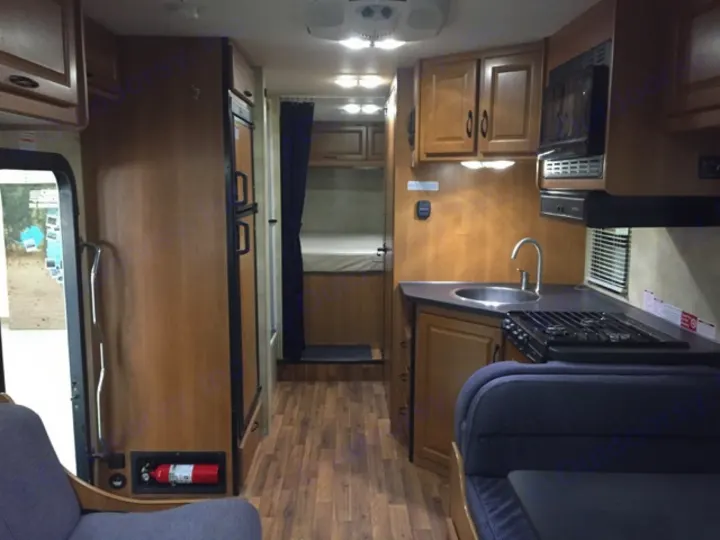 Thor Motor Coach Majestic 2014