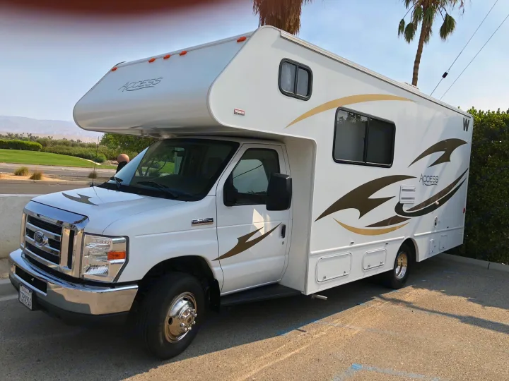 Winnebago Access 2014