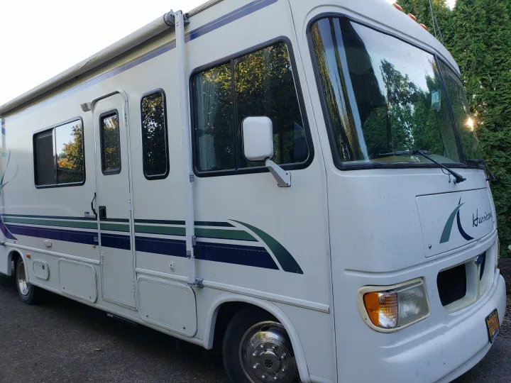 Thor Motor Coach Hurricane 1999