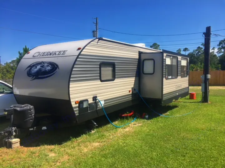 Forest River Cherokee 2018