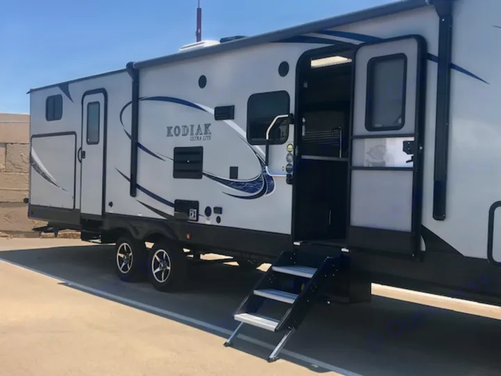 Upgraded Steps to main Cabin. Dutchmen Kodiak 2018
