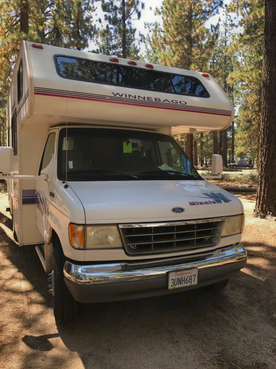 This is MAC". Winnebago Minnie Winnie 1996