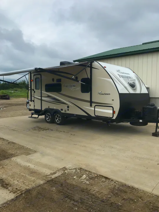 Outside view with awning extrended.. Coachmen 192RBS FREEDOM EXPRESS 2017