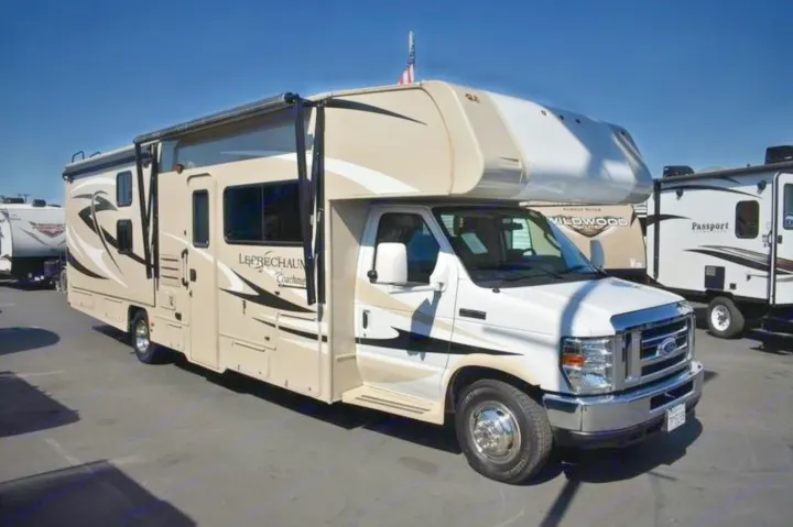 Coachmen Leprechaun 2015