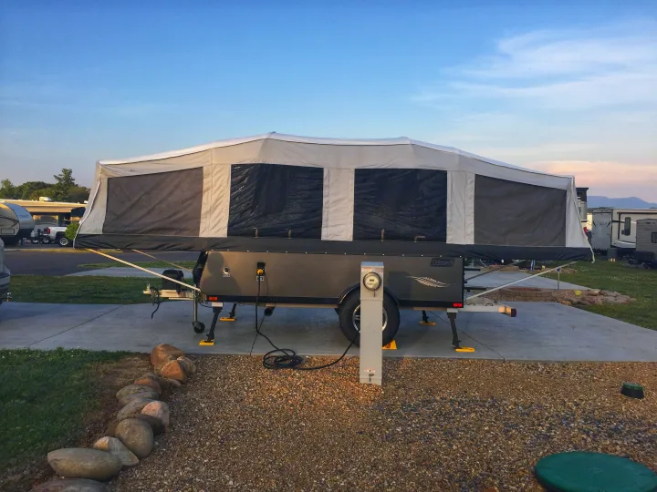 Livin' Lite 10' Tent Trailer 2015