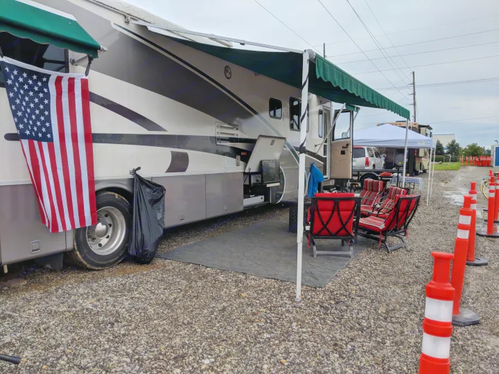These chairs not included, but the rug is and camp chairs are!. Newmar Mountain Aire 2000