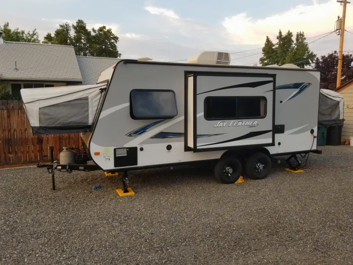 Jayco Jay Feather 2017