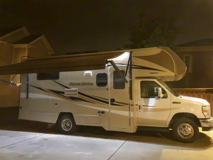 Winnebago Minnie Winnie 2018