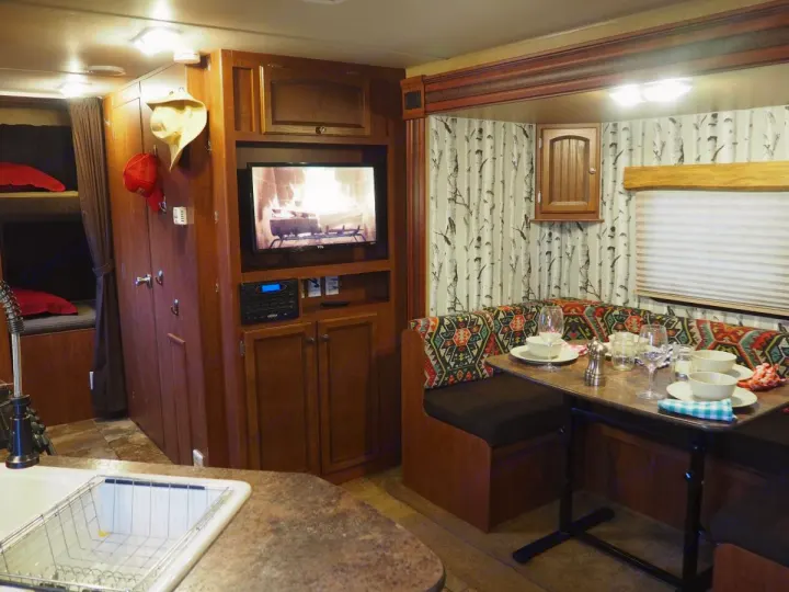 Jayco Jay Feather Ultra Lite 2013