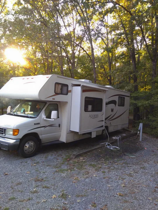 Winnebago Access 2008