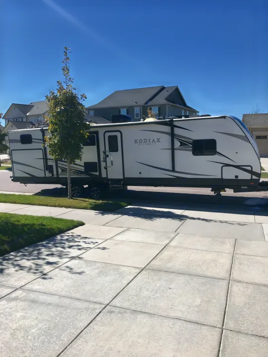 Dutchmen Kodiak 2016