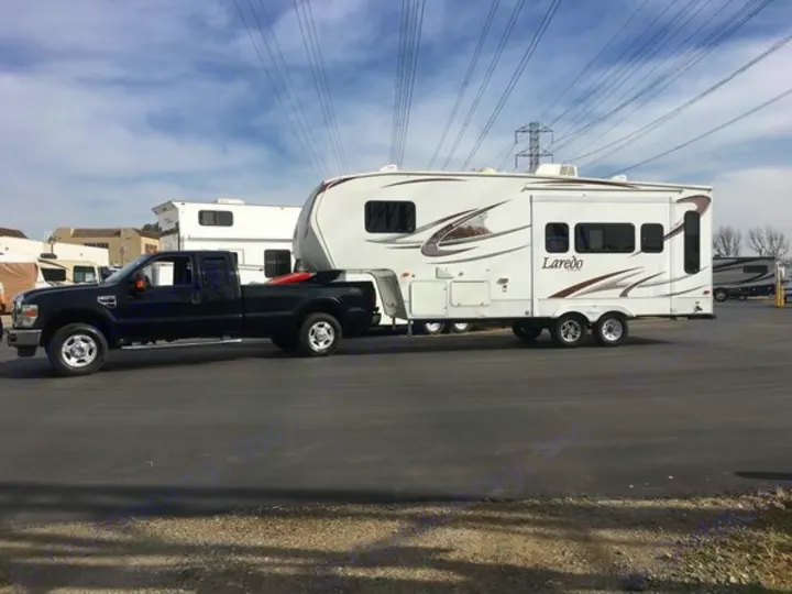 Keystone Laredo 2010
