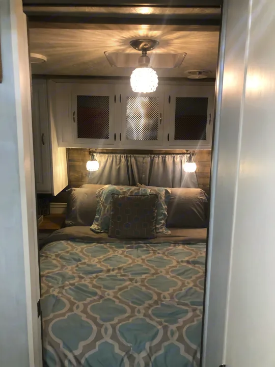 Sunnybrook Travel Trailer 2002