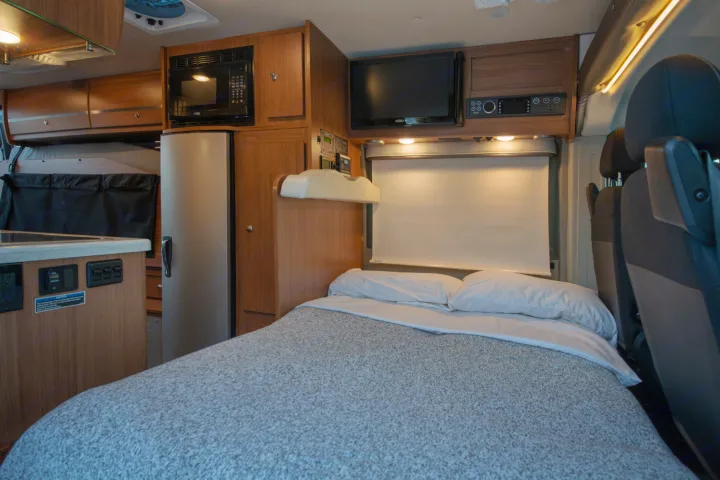 Winnebago Travato 2016