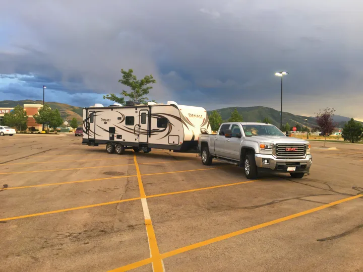Dutchmen Denali 2015