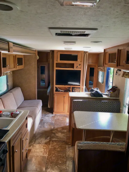 Coachmen Apex 2016