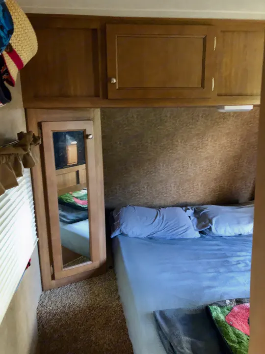 Coachmen Apex 2016