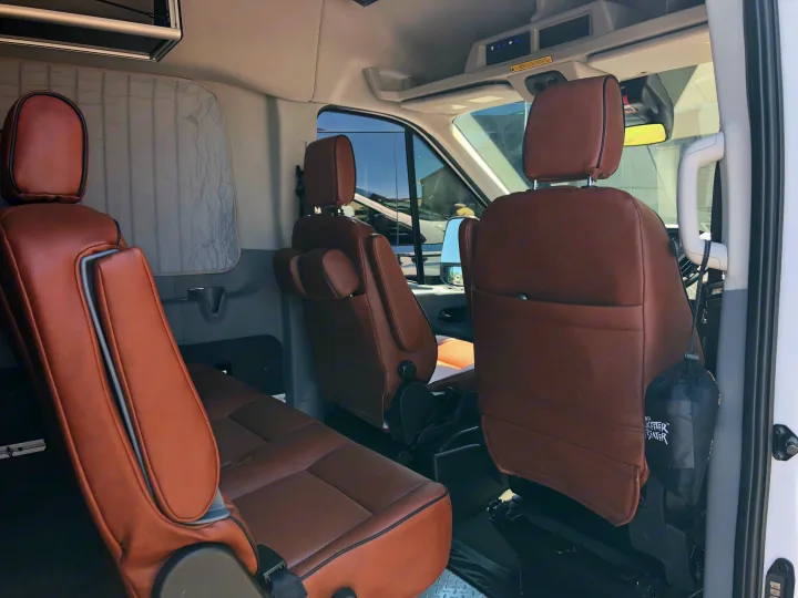 The seats are nice!  . vandoit.com go 2017