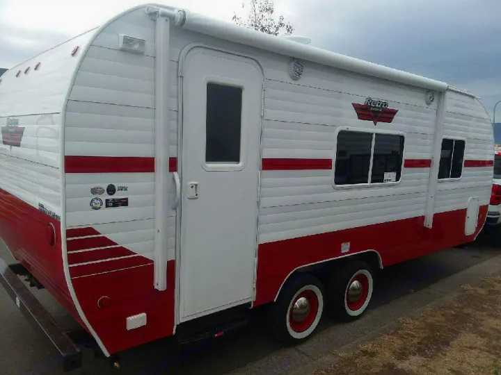 Riverside Rv Retro 2019