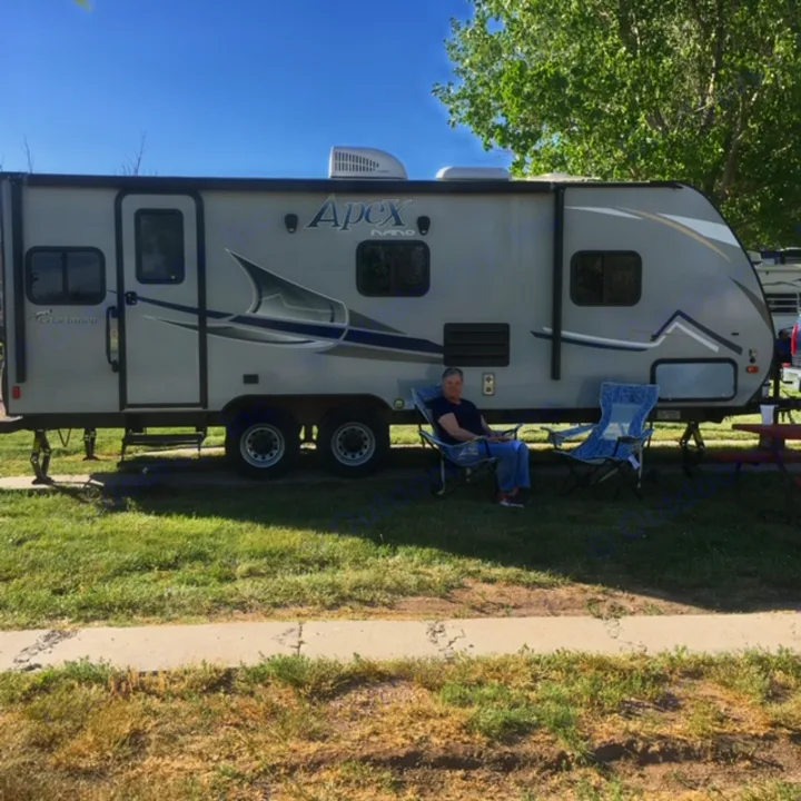 Camping at Cheney fits in small spots nicely.. Coachmen Apex 2018