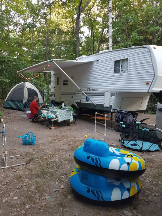Forest River Cherokee Lite 2005