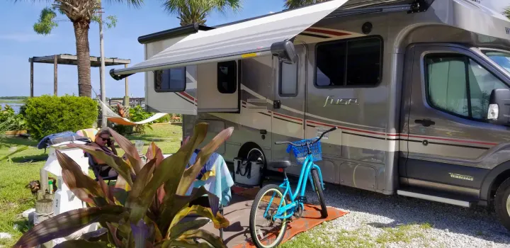 Winnebago Ford Transit 2017