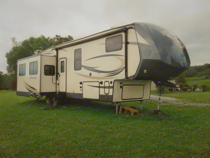 I will set up and deliver this camper for you. Limit is 25 mile radius from 37681. Forest River Salem Hemisphere 2016