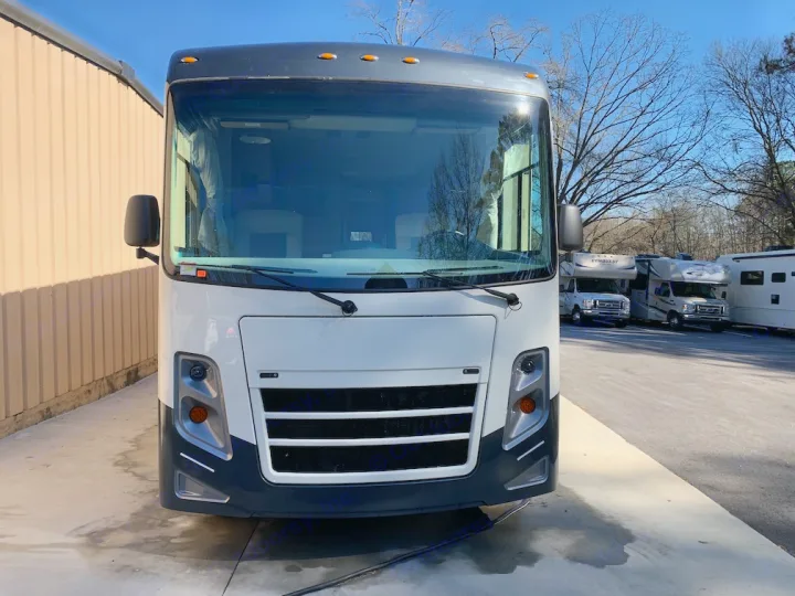 Coachmen Pursuit 2020