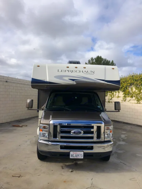 Coachmen Leprechaun 2014