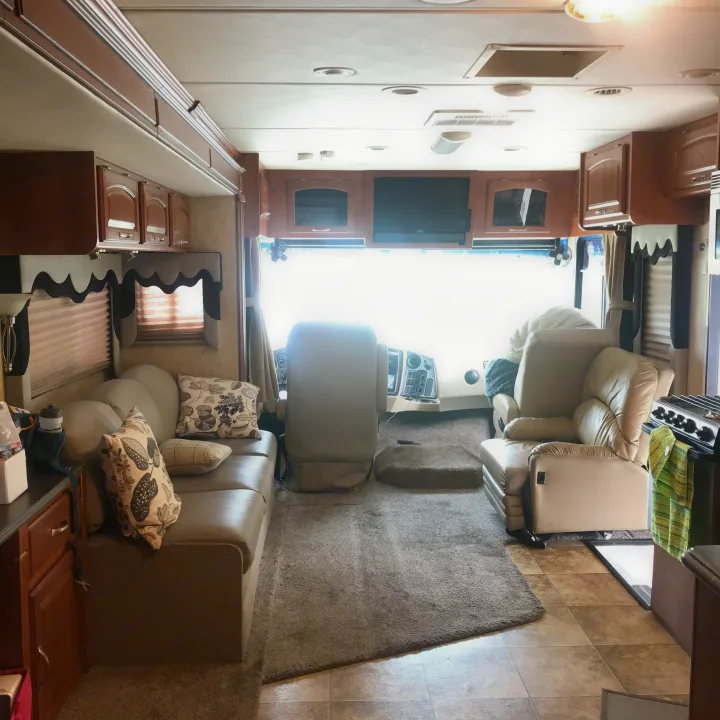 Coachmen Aurora 2009