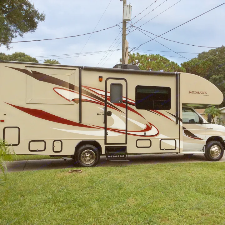 Jayco Redhawk 2015