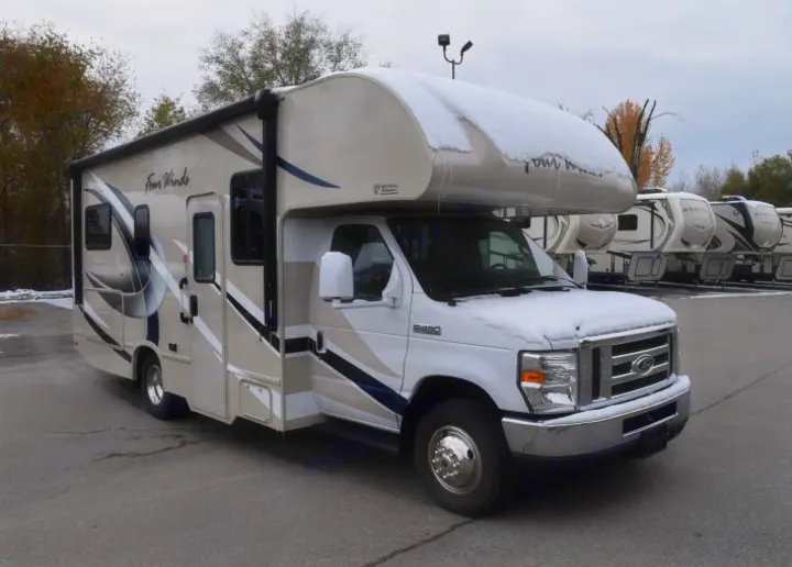 Thor Motor Coach Four Winds 2018