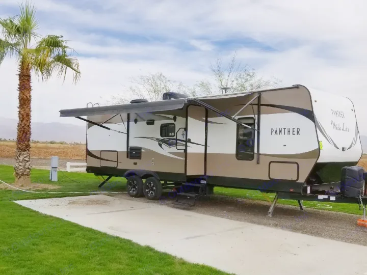 Pacific Coachworks 28BHSS 2019