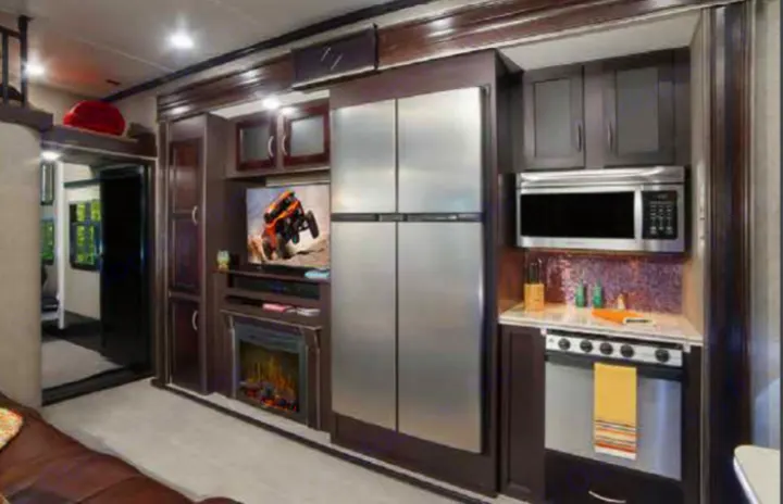 Kitchen . Keystone Raptor 2016