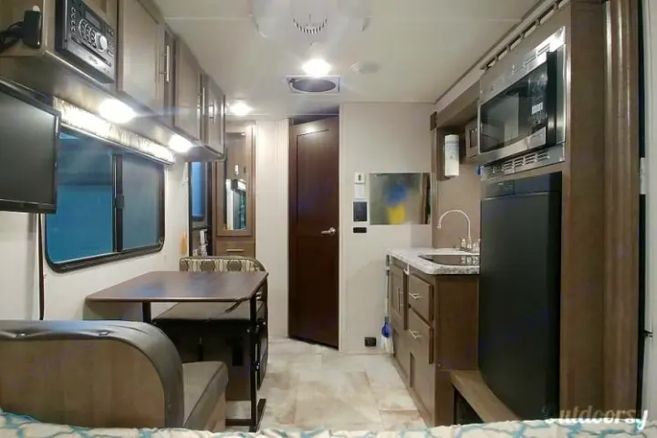 Forest River R-Pod 2017