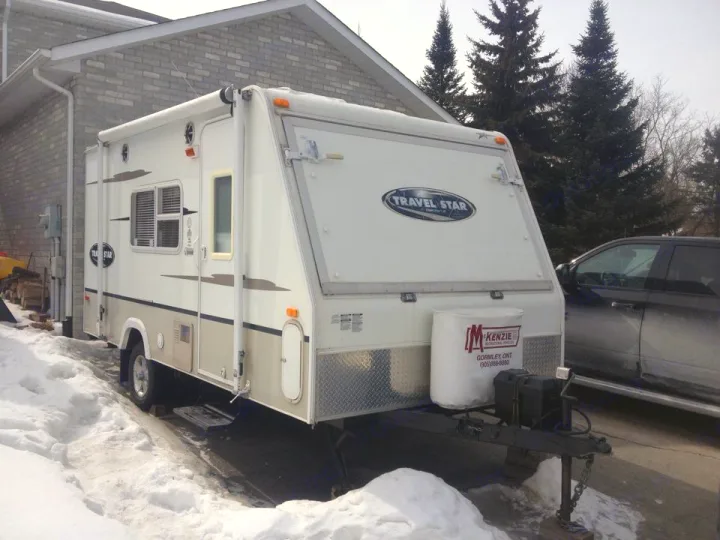 Front outside of our trailer. Starcraft travelstar 2006