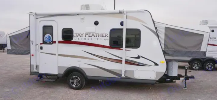 Jayco Jay Feather 2014