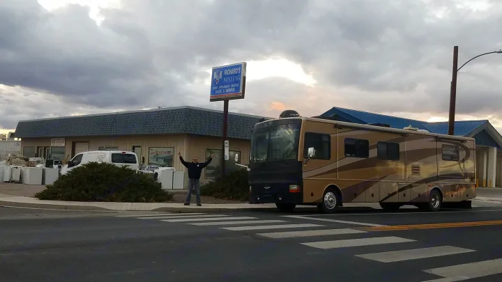 Love camping in this beautiful rv!
. Fleetwood Discovery 2005