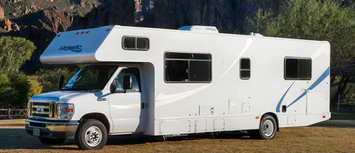 Thor Motor Coach Four Winds Majestic 2014