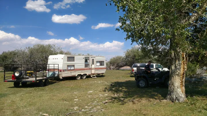 Fun camping memories await you and your family in this rustic Kit Road Ranger camper that is designed to go make some memories this spring, summer, and fall!!. Kit Road Ranger 262 T 1988