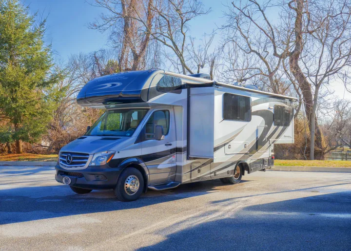 Forest River Sunseeker 2016