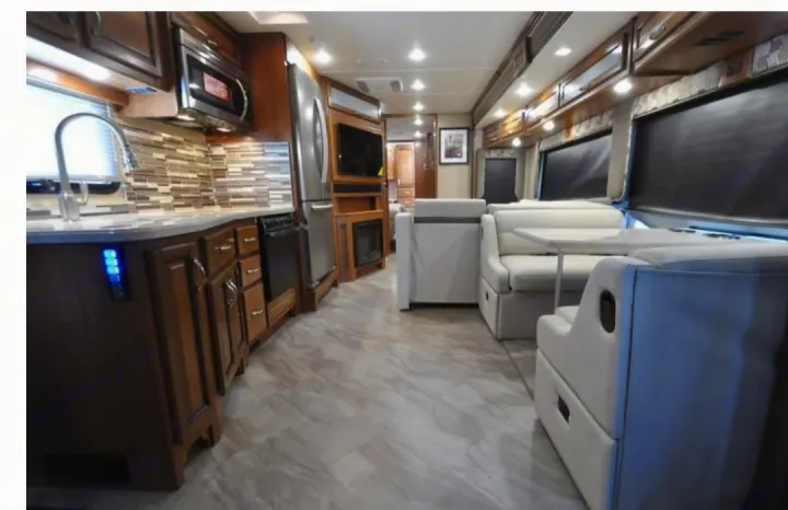 Fleetwood Bounder 2017