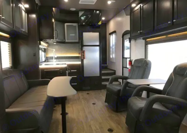 Eclipse Recreational Vehicles Iconic 2019